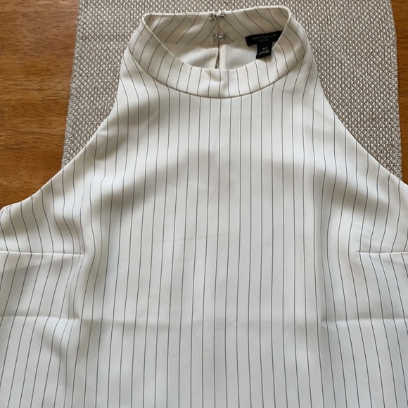 Sleeveless Petite Ann Taylor Top - Picture 2 of 2